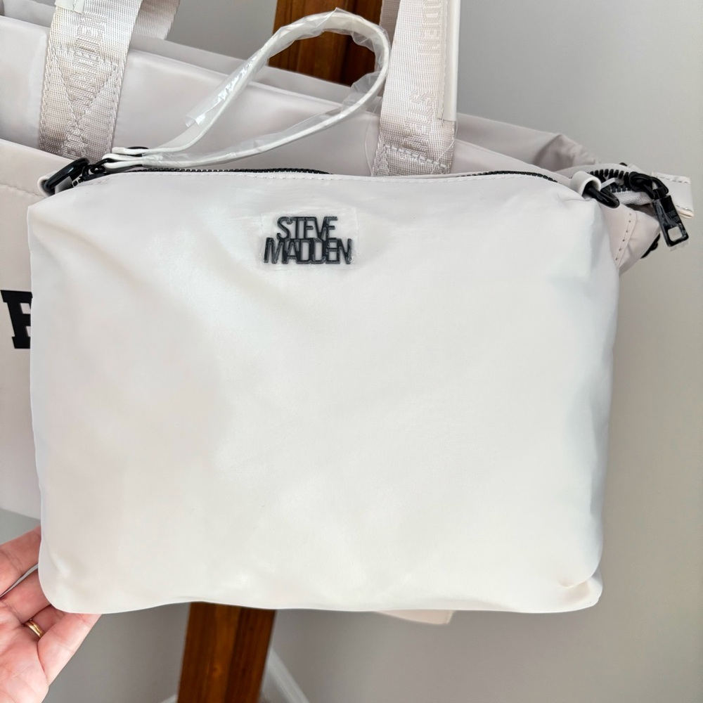 STEVE MADDEN Blivia Nylon 2-Piece Tote Handbag Set - Picture 4 of 16